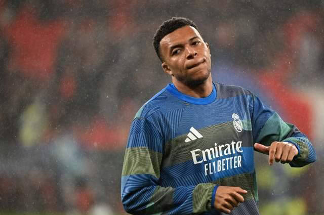 一日西甲最新动态：姆巴佩言论激怒对手，巴萨承诺给予弗里克续约机会